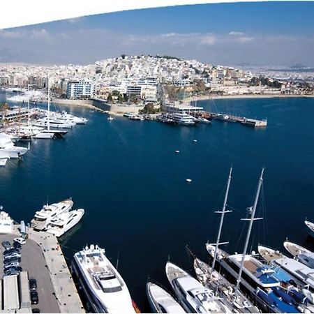 Hidden Gem On The Piraeus Coast Apartment Bagian luar foto