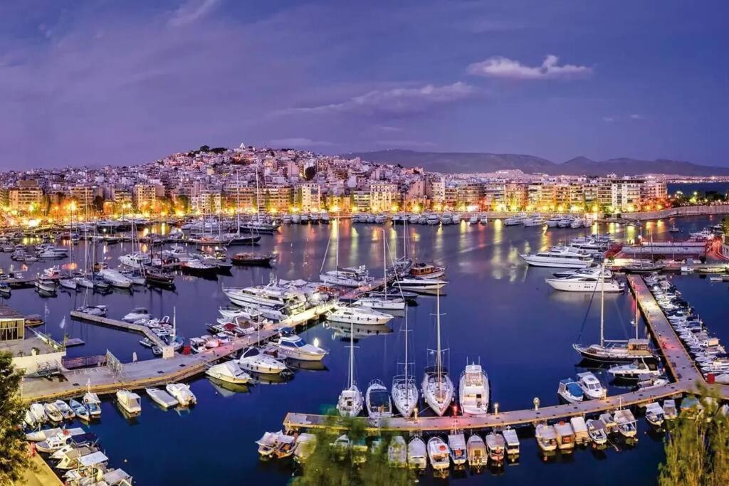 Hidden Gem On The Piraeus Coast Apartment Bagian luar foto
